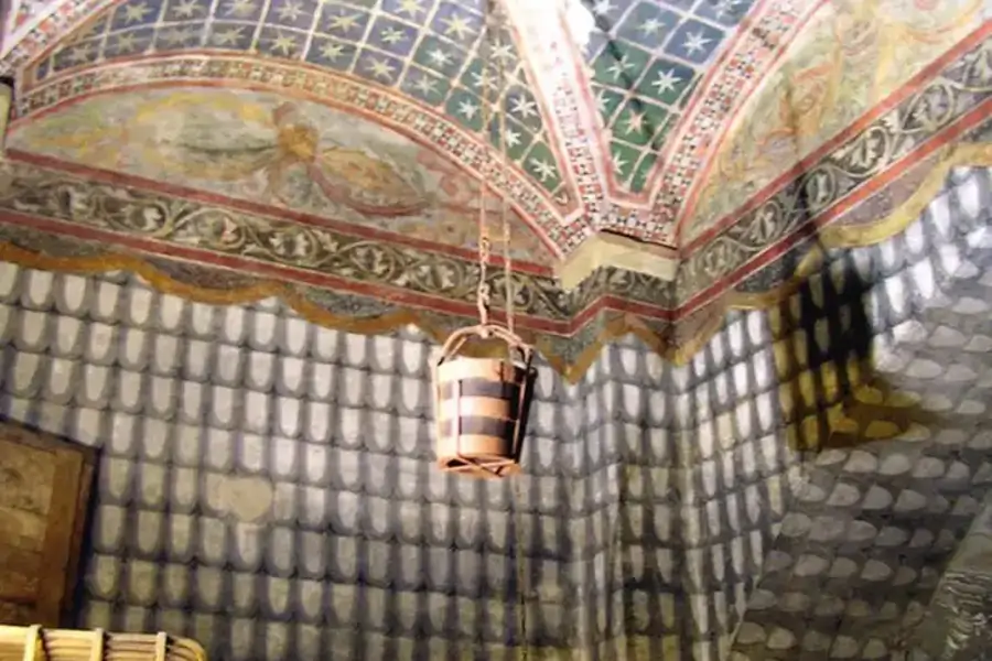 The War of the Oaken Bucket